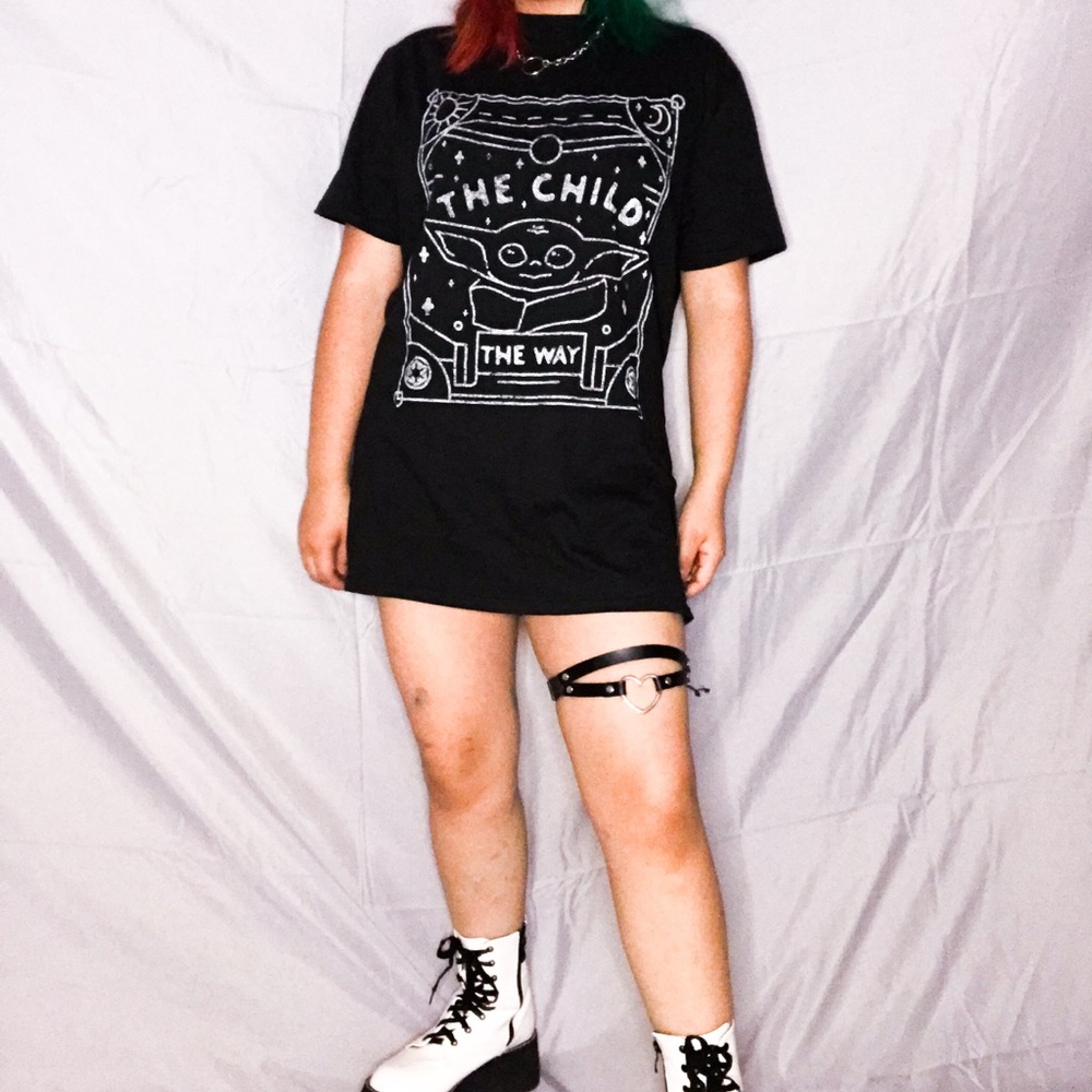 The child tee